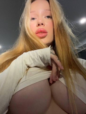 Проститутка Лорета